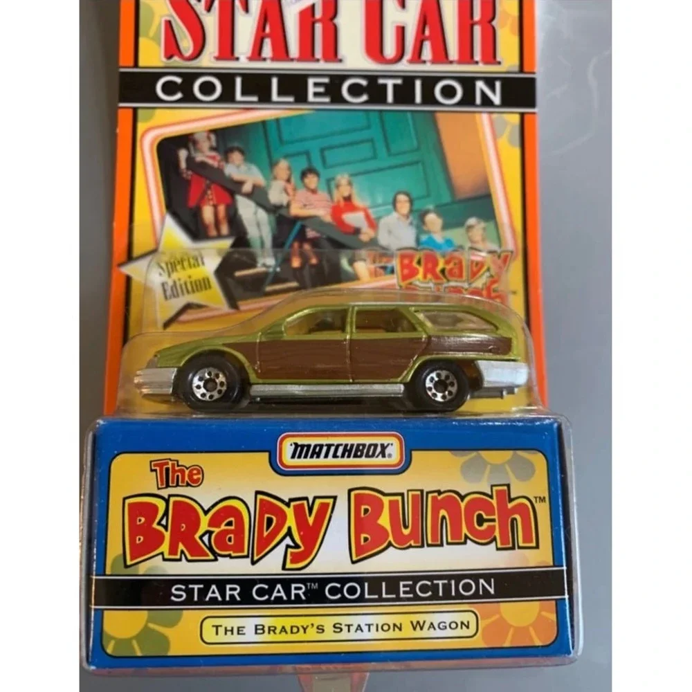 Matchbox 1997‎ The Brady Bunch Station Wagon Star Car Collection NOS NIP